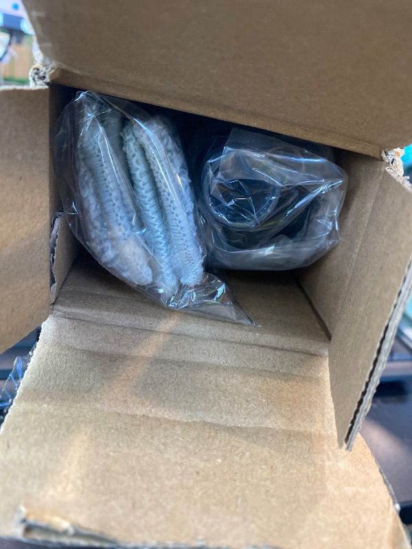 Photo 1 of *USED*
3 in 1 Window Squeegee for Home, Window Cleaning Kit with 60" Extension Pole, Professional Window Cleaner Tool for Outdoor Windows, Glass, Mirrors, Screens with 3 Microfiber Cloths & Screen Brush