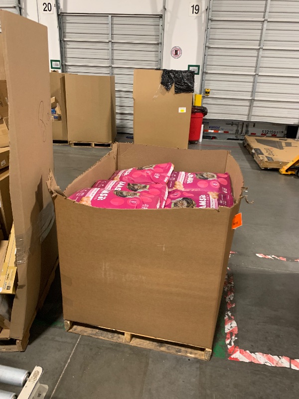 Photo 1 of ***PALATE OF CAT FOOD***FINAL SALE***