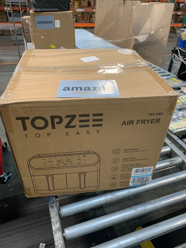 Photo 1 of *** DOES NOT TURN ON // SOLD FOR PARTS // FINAL SALE ***TOPZEE 8 QT Large Air Fryer, Dual Basket Airfryer with Easy View Windows, Preheat, Air Fry, Roast, Broil, Bake, Dehydrate, 2 Independent 4 QT Nonstick Dishwasher Safe Baskets, w/Gray Border