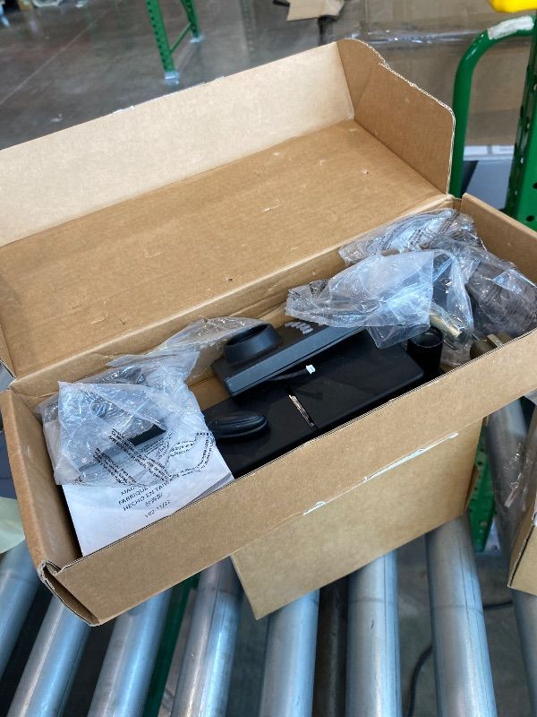 Photo 1 of *UNTESTED*
Amazon Basics Contemporary Electronic Keypad, Keyless Entry Door Lock Deadbolt with Handle Set, Key Pad Front Door with Knob, Contemporary Door Locks for Front Door, Door Handle, Matte Black, 1-Pack