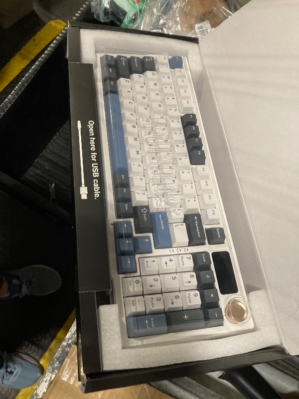Photo 1 of ***CABLE MISSING*** RedThunder K95 Wireless Mechanical Keyboard, TFT Screen & Knob, Tri-Mode BT5.0/2.4GHz/USB-C Hot Swappable Custom, Pre-lubed Linear Switches, Gasket Structure, RGB Gaming Keyboard, Snowy White-Blue