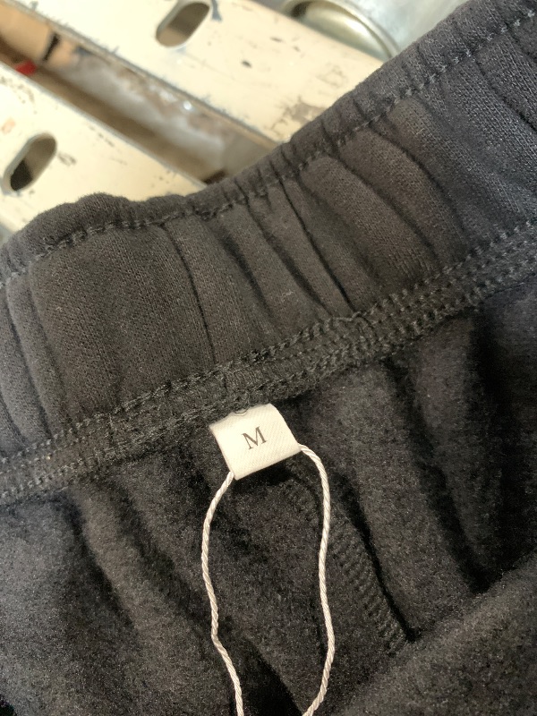 Photo 1 of **DAMAGED**
ATHMILE Women’s 2025 Fall Fleece Lined Plus Size Sweatpants Baggy Open Bottom Lounge Heated Pants Athletic Joggers Black, 5XL