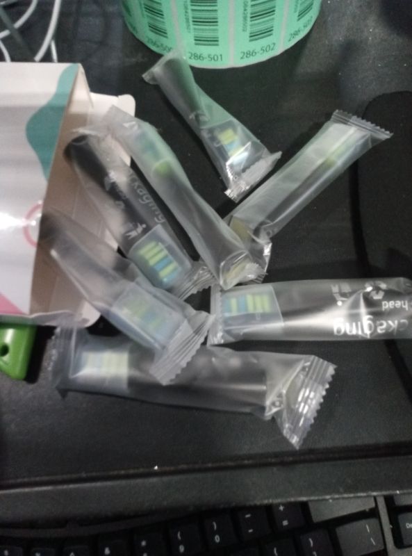 Photo 1 of ***ONLY 7 in box***YMPBO 10 Pack Toothbrush Replacement Heads Compatible with 7AM2M AM100/AM105/AM110 Electric Toothbrush, Soft Brush Bristles, Black***ONLY 7 in box***