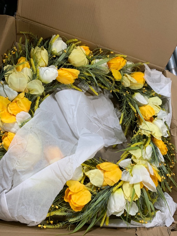 Photo 1 of **SIMILAR ITEM*** Puleo International 30" Artificial Tulip Floral Spring Door Wreath, Green/Yellow