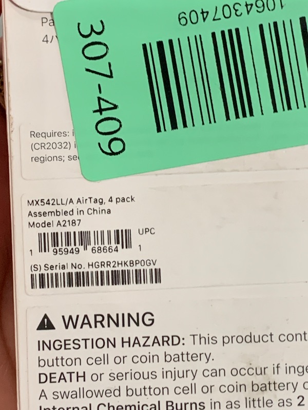 Photo 1 of **FACTORY SEALED** Apple AirTag (1st Generation) 4 Pack Keep Track of and find Your Keys, Wallet, Luggage, Backpack, and More. Simple one-tap Set up with iPhone or iPad, Bluetooth