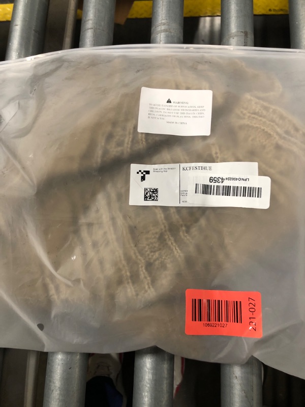 Photo 1 of ** BROWN ONLY*
KCFESTIHUE 2 Pack Dog Sweaters for Big Dogs Turtleneck Pullover Cable Knit Large Size Stretch Clothes Pitbull Labrador Bulldog Doberman Boy Girl Pets Winter Clothes (XL, Green & Brown)