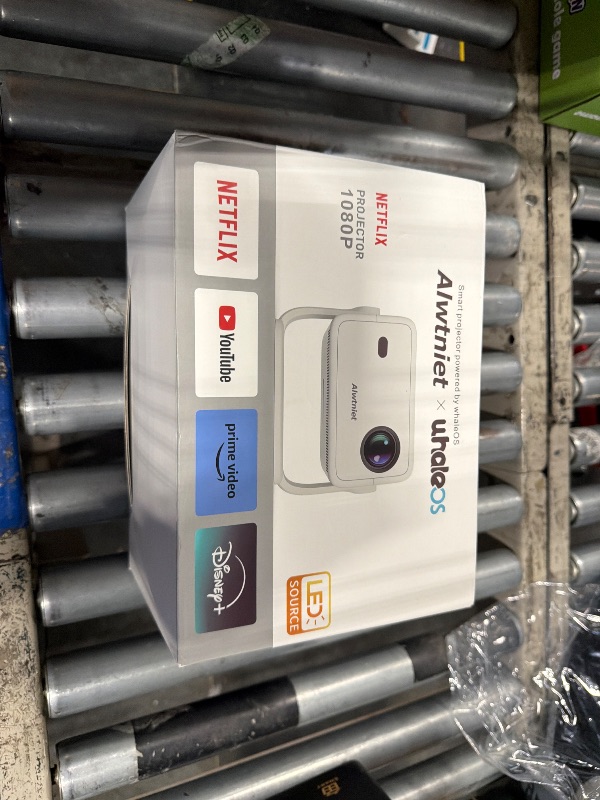 Photo 1 of [Auto Focus] Smart Projector with Wifi and Bluetooth, Mini Projector 4K Support 400ANSI, Upgraded Auto Keystone Portable Proyector for HomeTheater/Outdoor