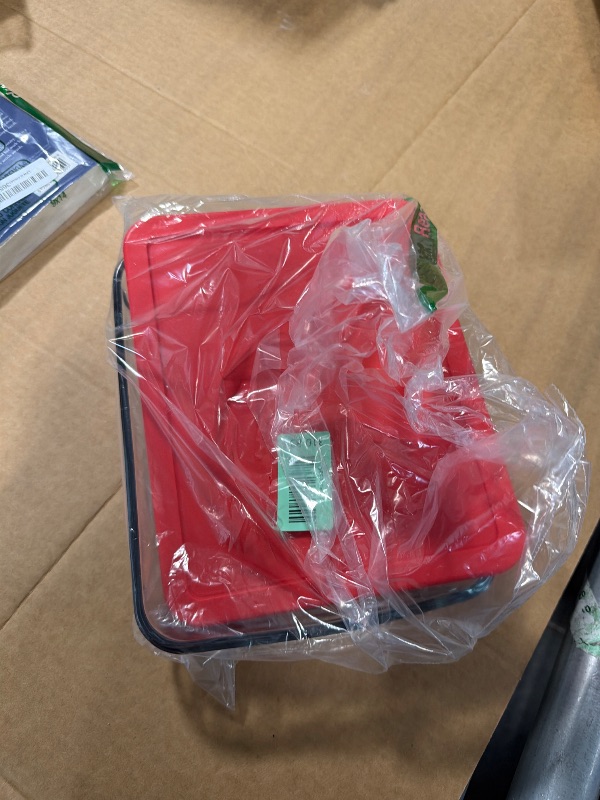 Photo 1 of **NOT CORRECT LID**Pyrex Simply Store Glass Food Storage Container, Snug Fit Non-Toxic Plastic BPA-Free Lids, Freezer Dishwasher Microwave Safe, 11 Cup