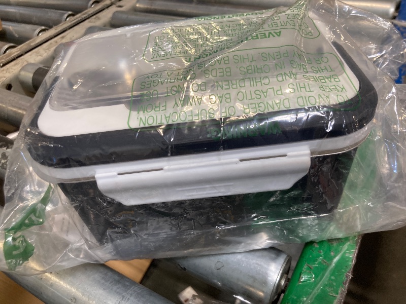 Photo 1 of **MISSING CHARGER AND CARRY BAG**
EAST OAK Heated Lunch Box Battery Powered with Automatic Heating, Cordless Heatable Lunchbox for Adults, 1.3L Portable Food Warmer with Insulated Carry Bag