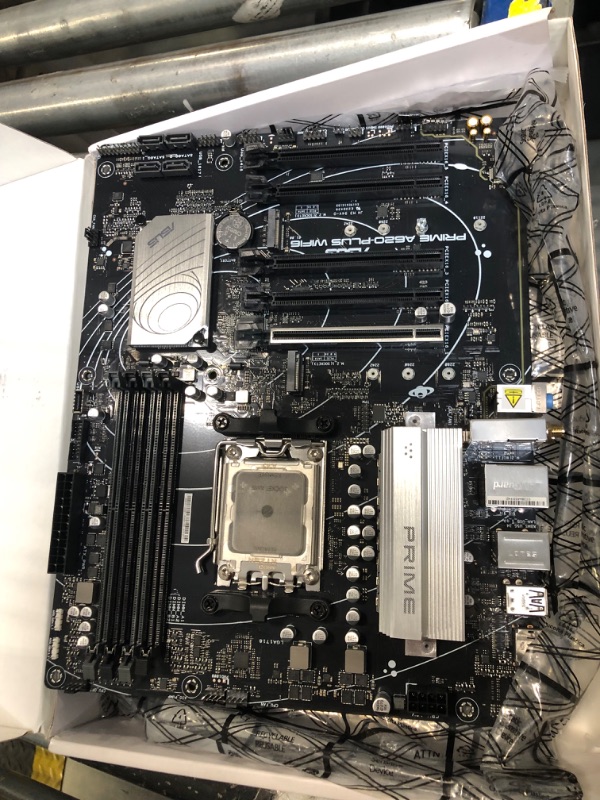 Photo 1 of *USED*
ASUS Prime A620-PLUS WIFI6 AMD A620 AM5 ATX Motherboard, DDR5, PCIe 4.0, Dual M.2 Slots, WiFi 6, DisplayPort/HDMI™, Rear & Front USB 5Gbps Type-C, SATA 6 Gbps, Two-Way AI Noise Cancelation, Aura Sync