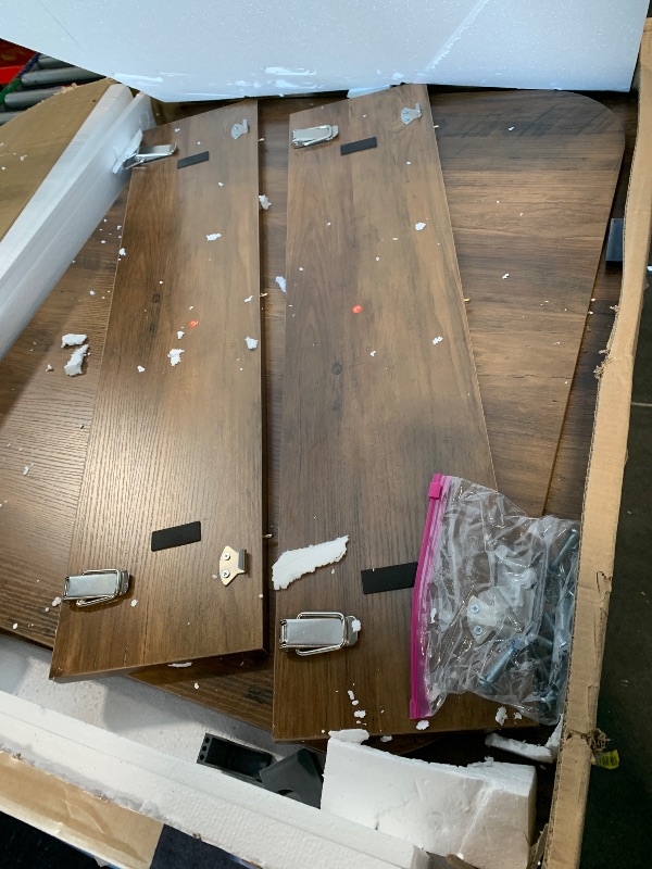 Photo 1 of **MISSING THE LEGS** VASAGLE MAEZO Collection - Extendable Dining Table for 4/6/8, Kitchen Table with Tapered Legs, Curved Transitions, for Dining Room, Kitchen, Home Office, Honey Brown UKDT090K01V1