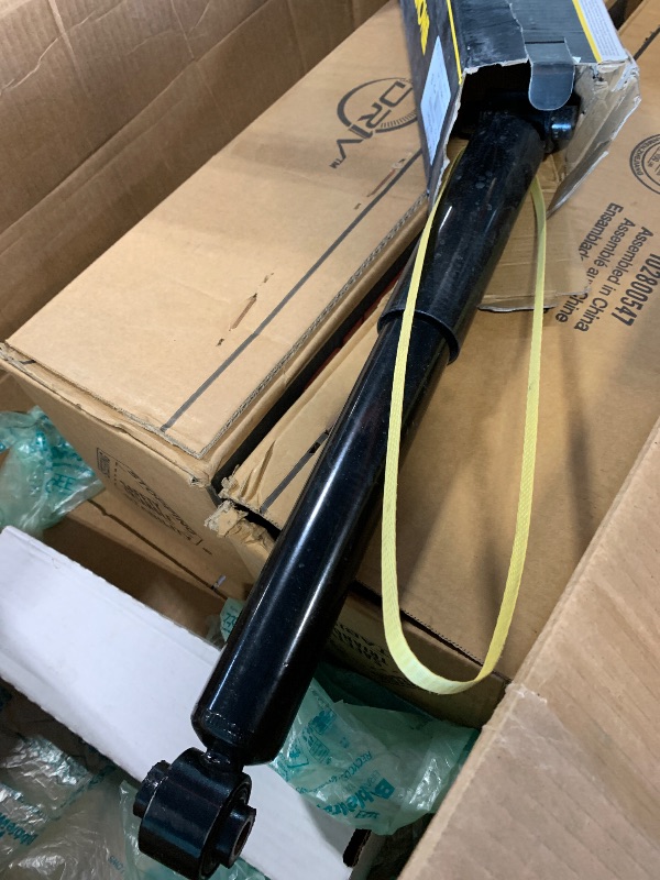 Photo 1 of **MISSING TWO PIECES** Front & Rear Struts Complete Assembly Shock Absorber Sway Bar Links Kits Fit for Nissan Sentra Base S SL SR 2007-2012, Replace 172379 172378 4341659 K750096 (6Pcs)