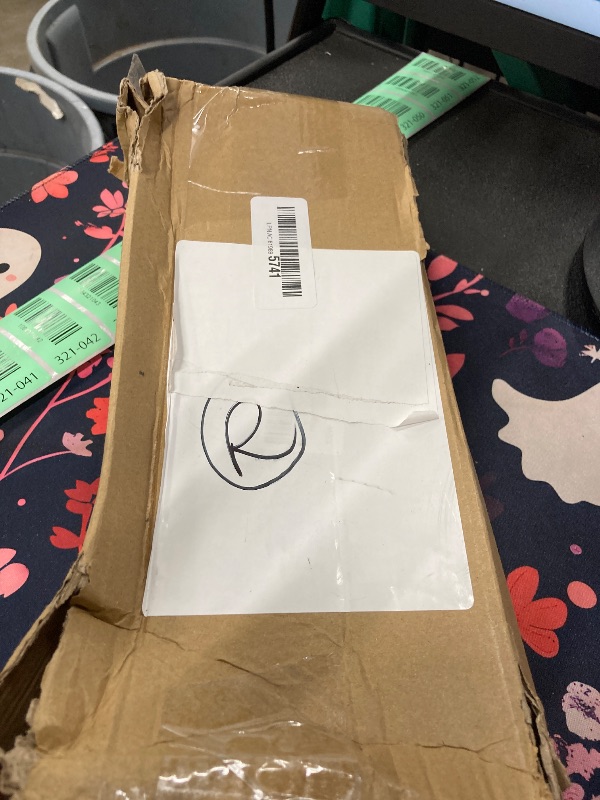 Photo 1 of ***2 PACK***
Floating Shelf Brackets upgraded,12 inch, White Heavy Duty Iron Shelf Brackets, Industrial Modern Floating Shelf Support for Wall Mount Shelves,Wide Brackets ,4 Pack, Support DIY(5mm Thickening Type).