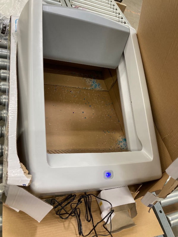 Photo 1 of **SOME CRYSTALS SPILLED/NEW**PetSafe ScoopFree Crystal Classic Self-Cleaning Cat Litter Box, Unbeatable Odor Control, Gray