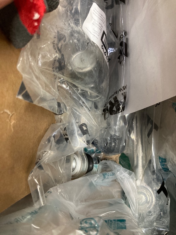 Photo 1 of 
TRQ Front and Rear Suspension Kit Complete Strut & Coil Spring Assembly Shock Absorber Sway Bar Stabilizer Link Compatible with 06-13 BMW