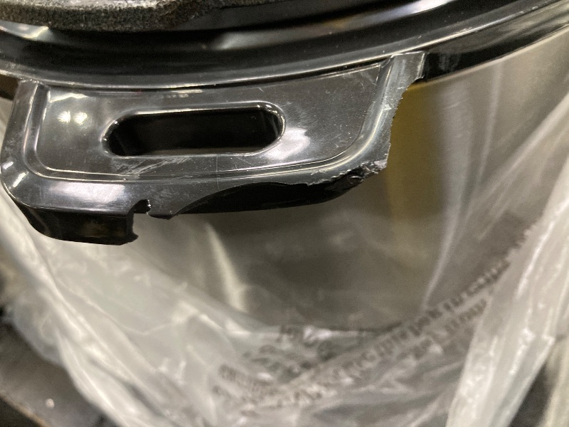Photo 1 of ***HANDLE IS BROKEN AS PICTURED***Bluebow 6.5 Quart Electric Pressure Cooker, 11-in-1 Multi Cooker Rice Cooker Slow Cooker Sauté Steamer, Stainless Steel***HANDLE IS BROKEN AS PICTURED***