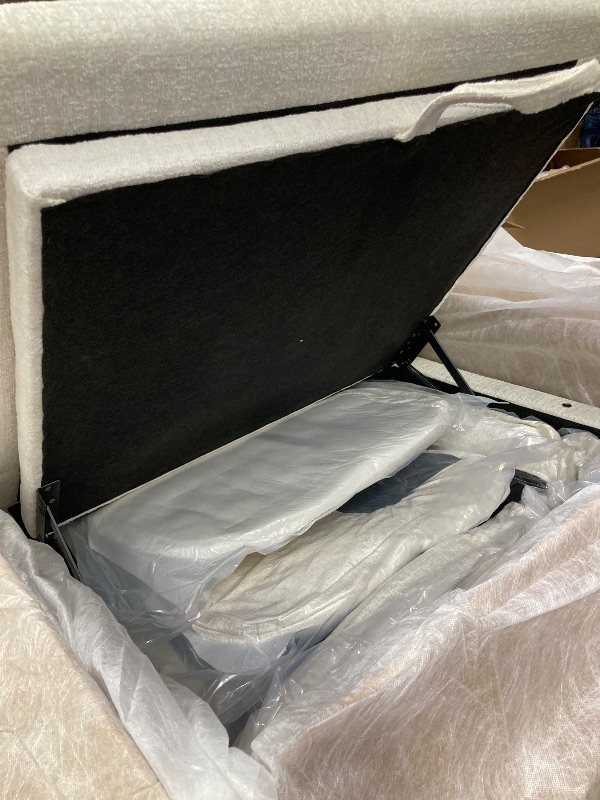 Photo 1 of ***BOX B ONLY/INCOMPLETE SET*** Modular Sectional Sofa Ottoman Cream  HB-01-3842