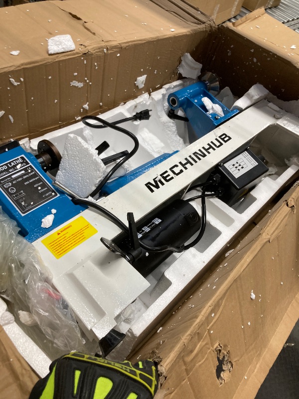 Photo 1 of 12" x 18" Digital Display Wood Lathe Machine, Benchtop Wood Lathe Machine 3/4HP Infinitely Variable Speed 650-3800 RPM Professional for High Speed Sanding and Polishing