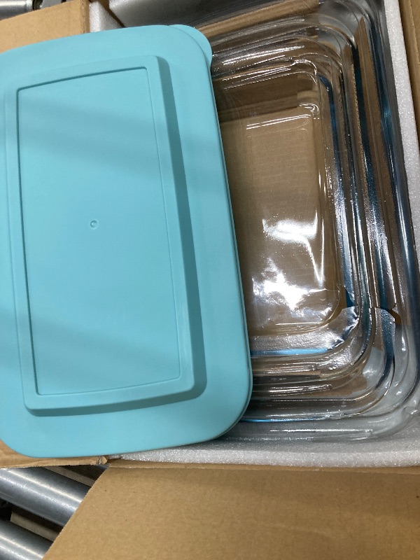 Photo 1 of  Deep Glass Baking Dish Set with Plastic lids,Rectangular Glass Bakeware Set with Lids, Baking Pans for Lasagna, Leftovers, Cooking, Kitchen, Freezer-to-Oven and Dishwasher, Green