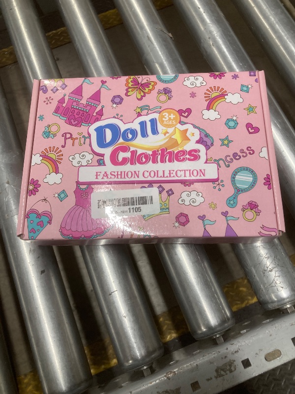 Photo 1 of ?195 Pcs Doll Clothes and Accessories Kit, Include Princess Gowns, Fashion Skirt, Slip Dresses, Tops, Pants, Bikini Swimsuits, Shoes, Crowns, Necklaces, Glasses, Hangers in Gift Box for 11"-12" Dolls