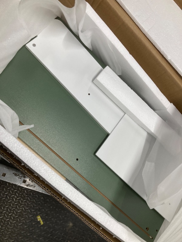 Photo 1 of *Small scratches* Robud Kids Wooden Toy Oven Kitchen Play Set Kids Pretend Playset Toy with Play Food for Kids Boys Girls Age 3+,Vintage Green
