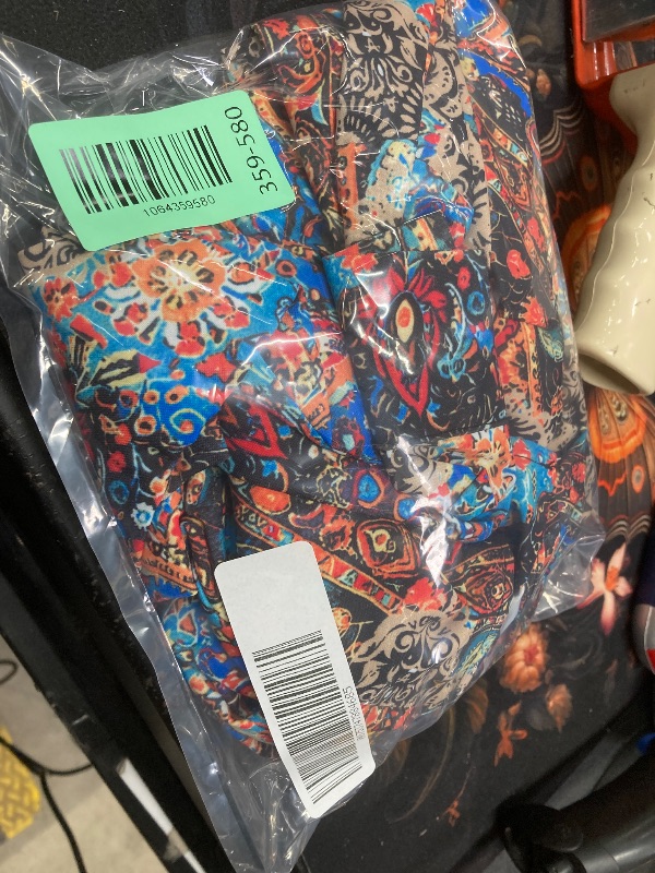 Photo 1 of *Staples in neckline* Fantaslook Womens Button Down Shirts Boho Floral Printed Long Sleeve Blouses Business Work Shirt Dressy Casual Loose Tops, 2XL