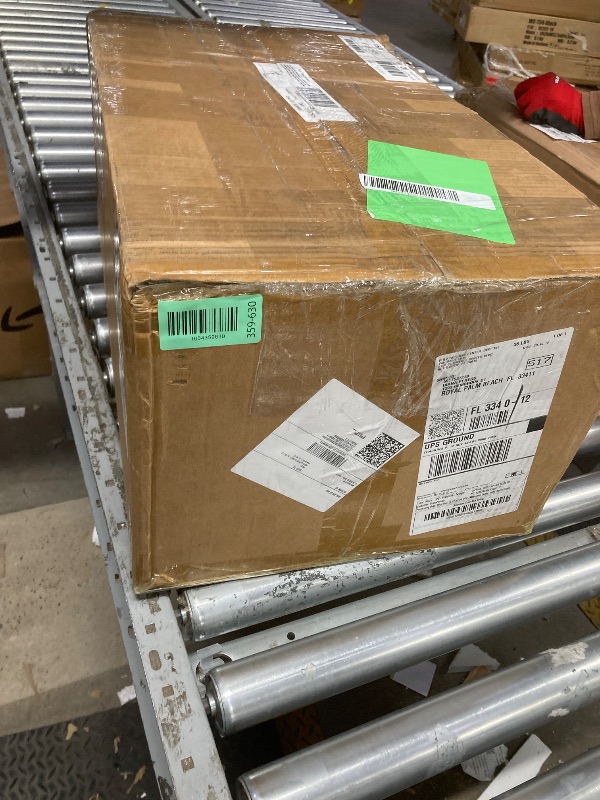 Photo 1 of *HEAVY* *Scratches/Piece broken?* Chafing Dish Buffet Set 4 Pack: TINANA 8QT Stainless Steel Chafing Dishes for Buffet, Chafers and Buffet Warmers Sets for Parties, Events, Wedding, Camping, Dinner
