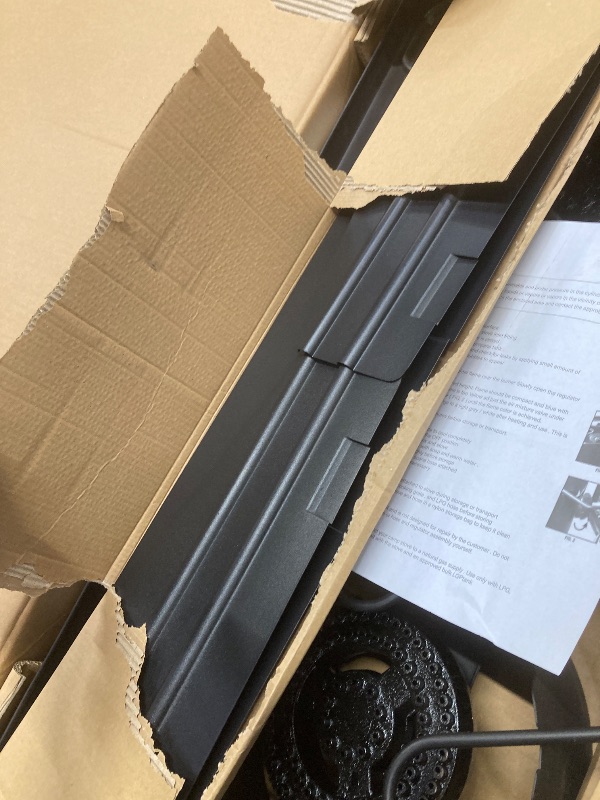 Photo 1 of *Minor damage to legs* LNOW Gas Cooker Outdoor Propane Camping Stove with Wind Panel Picnic Stove Stand BBQ Grill Portable 150000 BTU Gas Stove 2 Burner for Camping
