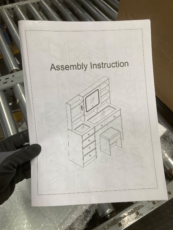Photo 1 of *HEAVY* *Missing Mirror* Ktaxon Large 47.2" Makeup Vanity with 3 Color Lights, Dressing Table with USB Charging Station, Light Pink