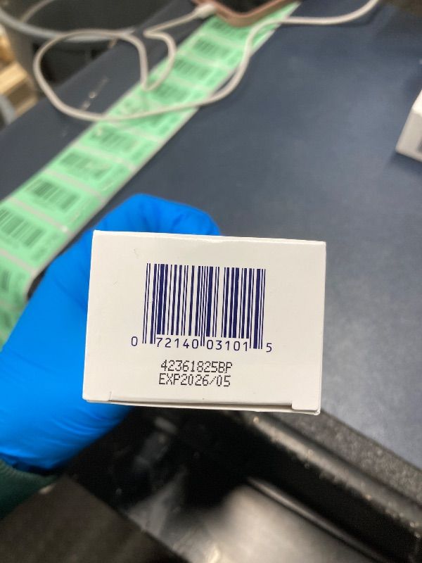 Photo 1 of ***EXP 2026/05***Aquaphor Itch Relief Ointment, Maximum Strength 1% Hydrocortisone, Relieves Itch from Skin Irritation, Insect Bites, Psoriasis, Skin Rashes, Eczema, & Poison Ivy, 2 oz