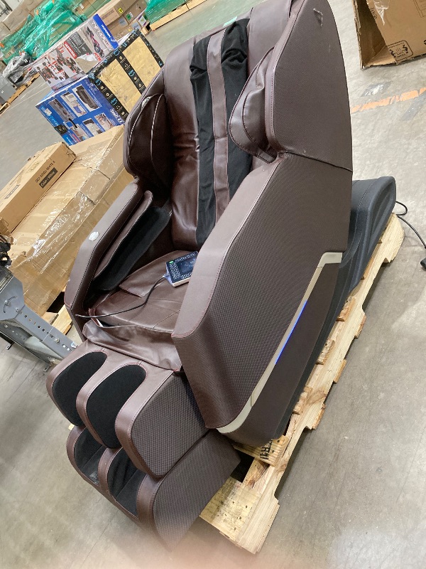 Photo 1 of **SMALL TEAR TOP SIDE***Real Relax Full Body Zero Gravity Shiatsu Recliner Electric Massage Chair