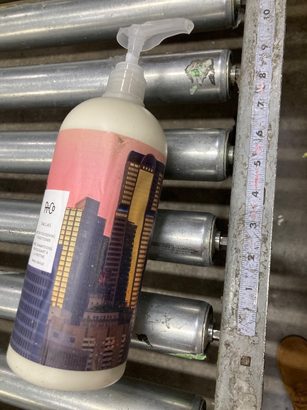 Photo 1 of **broken used**** | Prolonged Cy, Repairs + Nourishes Hair | Vegan + Cruelty-Free | 33.8 Oz