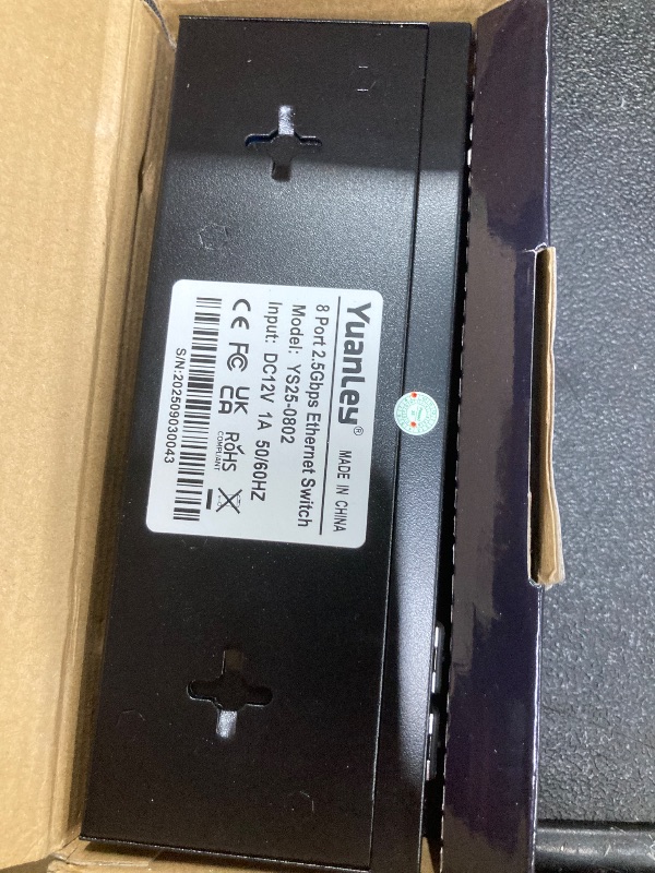 Photo 1 of 10 Port 2.5G Unmanaged Ethernet Switch, 8 x 2.5G Base-T Ports, 2 x 10G SFP, Compatible with 100/1000/2500Mbps, VLAN, Fanless, Desktop/Wall Mount YuanLey 2.5Gbe Network Switch for Wireless AP, NAS, PC