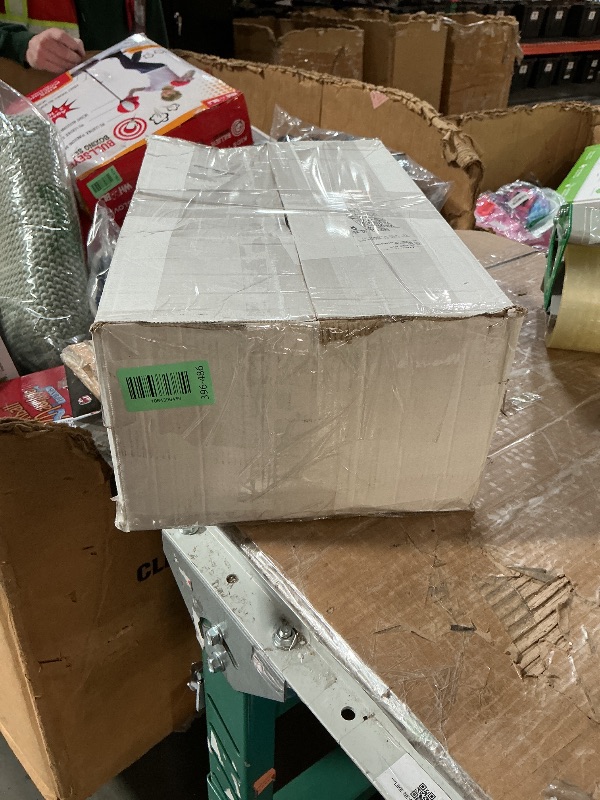 Photo 1 of ***MISSING PARTS***
FLOWERCAT 200PCS Dark Green Plastic Plates Disposable Plates for Party - Heavy Duty Plastic Plates - 10" &7" Plate for 100 Guests New Year Parties and Events