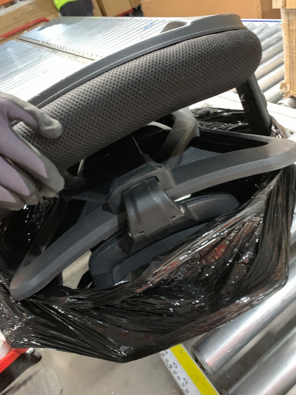 Photo 1 of ***SEE NOTES***
MESH GAMING CHAIR