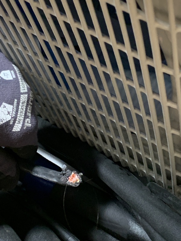 Photo 1 of ****MAJOR DAMAGE, SEE NOTES FOR MORE DETAILS**** 
***PARTIAL SET (1/2) - PRICE ADJUSTED***
***NONFUNCTIONAL***
18000 BTU Mini Split Air Conditioner, 19 SEER2 208-230V Split Unit Ac and Heat Cool Up to 1250 Sq.Ft, Ductless Air Conditioner w/Complete Instal