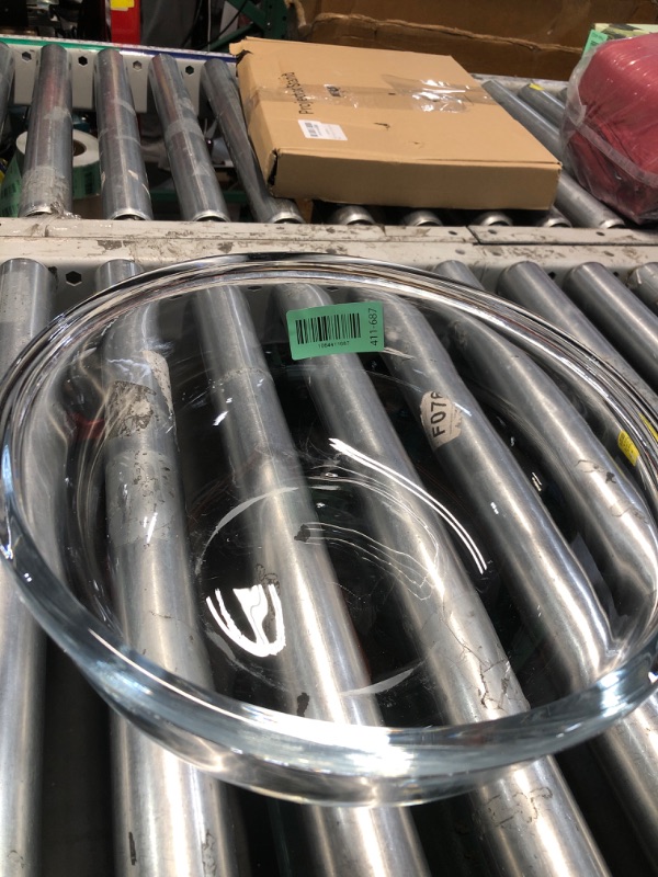 Photo 1 of ***MISSING LID**
4.7 Qt Extra Large Glass Mixing Bowls Clear Glass Salad Cooking Bowls for Kitchen Salad Bread Storage
