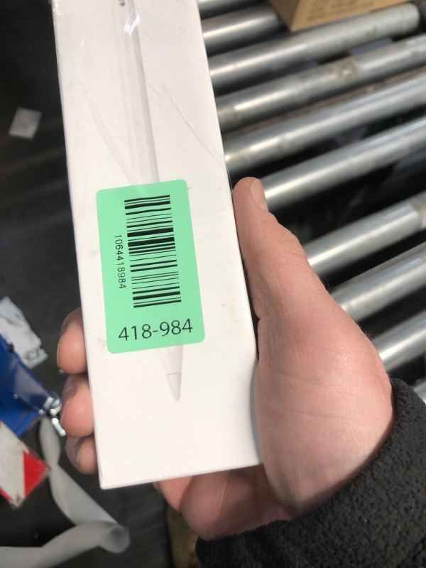 Photo 1 of **MIGHT HAVE ISSUES PAIRING**
Apple Pencil (2ND Generation) (MU8F2AM/A)