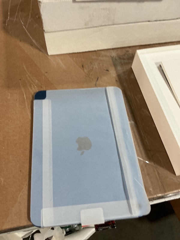 Photo 1 of ***ICLOUD LOCKED***Apple iPad 11-inch: A16 chip