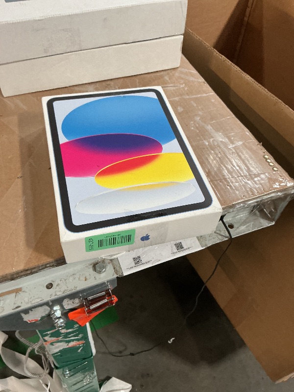 Photo 1 of ***ICLOUD LOCKED***Apple iPad 11-inch: A16 chip