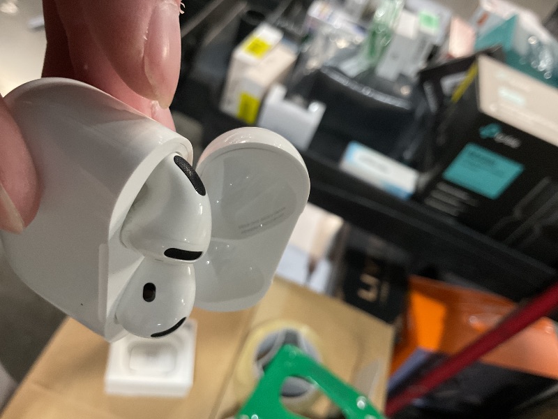 Photo 1 of *** ITEM COMES IN DIFFERENT BOX ***Apple AirPods 4 Wireless Earbuds, Active Noise Cancellation, Live Translation, Heart Rate Sensing,Hearing Aid Feature,Bluetooth Headphones,Spatial Audio, High-Fidelity Sound, USB-C Charging, White