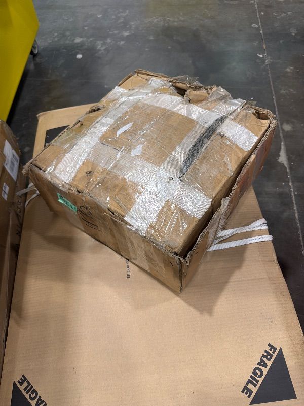 Photo 1 of **NON-FUNCTIONAL**
CAR PART FOR ENGINE