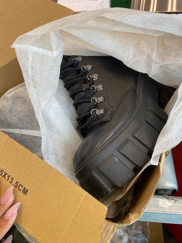 Photo 1 of *MINOR DAMAGE - USED*
FITORY Women’s Combat Boots Lightweight Lace up Side Zipper Ankle Botas High Heel Chunky Platform Lug Sole Booties 2026 Black Size 8