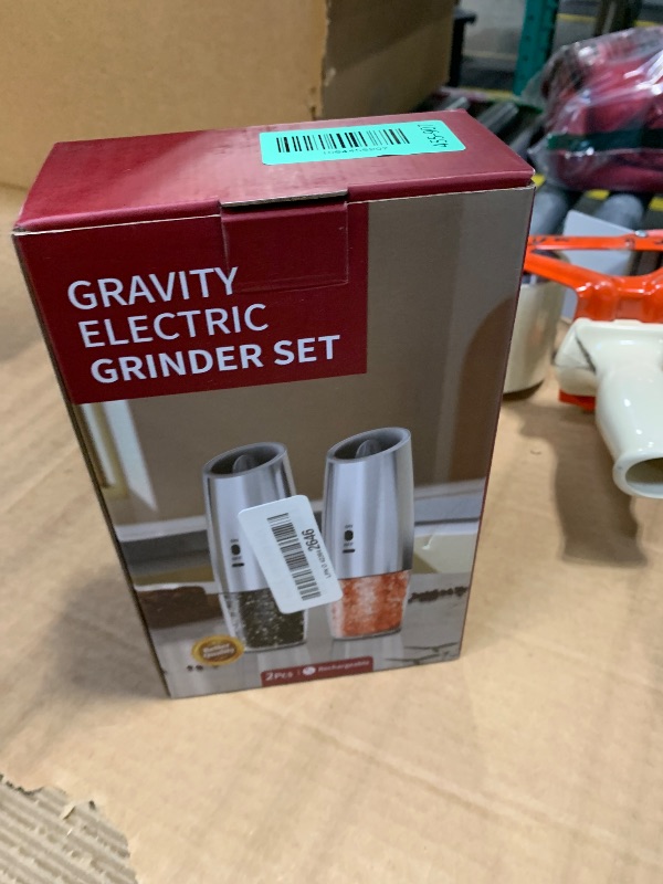 Photo 1 of **UNTESTED**
CIRCLE JOY Rechargeable Gravity Electric Salt and Pepper Grinder Set, Stainless Steels Salt and Pepper Mills with LED Light, No Battery Needed, Adjustable Coarseness, Washable 135ml Container, Silver