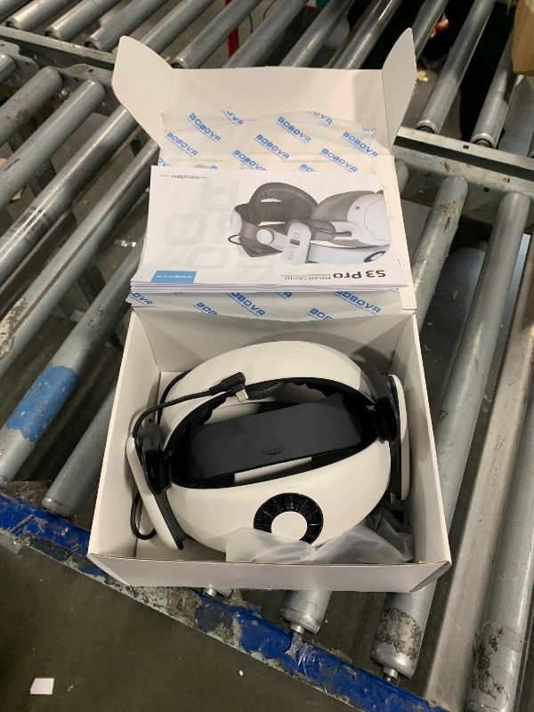 Photo 1 of ***FACTORY SEALED*** BOBOVR S3 Pro Battery Strap Accessories,Head Air Cooling System and 10000mah Hot-swappable Battery Pack,Compatible with Meta Quest 3/Quest 3S