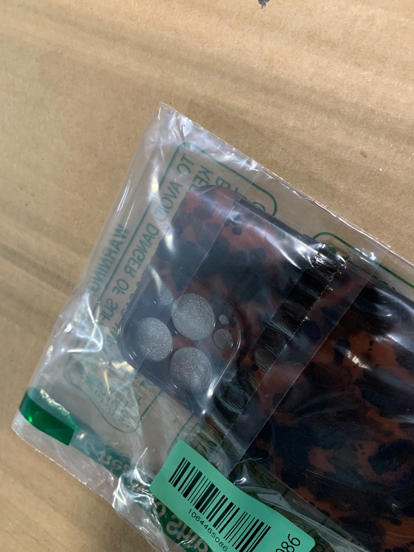 Photo 1 of *** DIFFERENT MODEL *** CHEDEMK Compatible with iPhone 17 Pro Case for Women, Fashion Fall Tortoise Shell Phone Case, Classic Soft TPU Protective Shockproof Cover Compatible with iPhone 17 Pro 6.3'', Color1