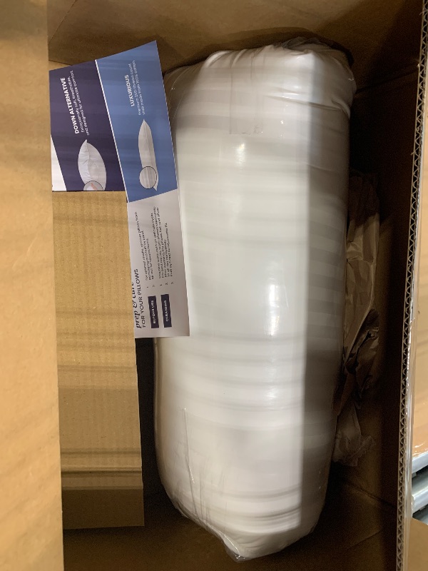 Photo 1 of *** SET OF 1 *** Beckham Hotel Collection Bed Pillows King Size Set of 2 - Down Alternative Pillow for Back, Stomach or Side Sleepers