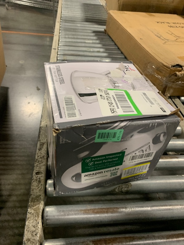 Photo 1 of ** SOLD AS IS NO REFUND/RETURN** SEE COMMENT!
All-Clad Specialty Stainless Steel Tea Kettle 2 Quart Induction Pots and Pans, Cookware Silver