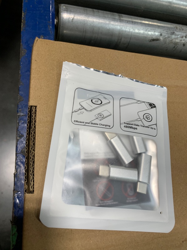 Photo 1 of ????? ???????? Lightning to USB C Adapter for iPhone 17/16/15 Series,iPad Pro,Charging & Data Sync ONLY,Type C Charger Connector,for iPhone 17/16 Charger,17/16 Accessroies,Not for Audio
