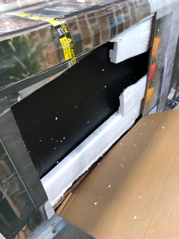 Photo 1 of (4/11/2026 ***FINAL SALE/NO RETURN, SOLD AS PARTS***)
Masterbuilt® 40-inch Digital Electric Vertical BBQ Smoker with Leg Kit, Side Wood Chip Loader and 970 Cooking Square Inches in Black, Model MB20070122